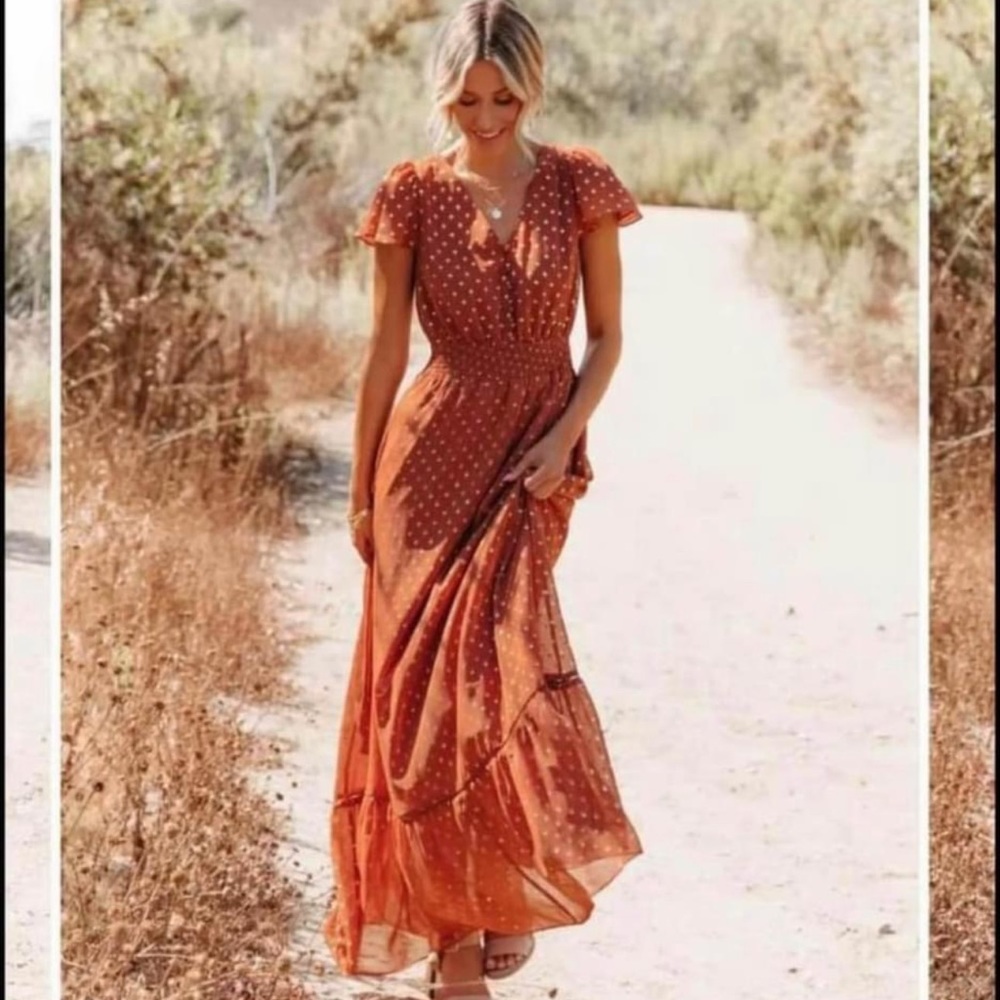 Dress - Picture 3 of 3